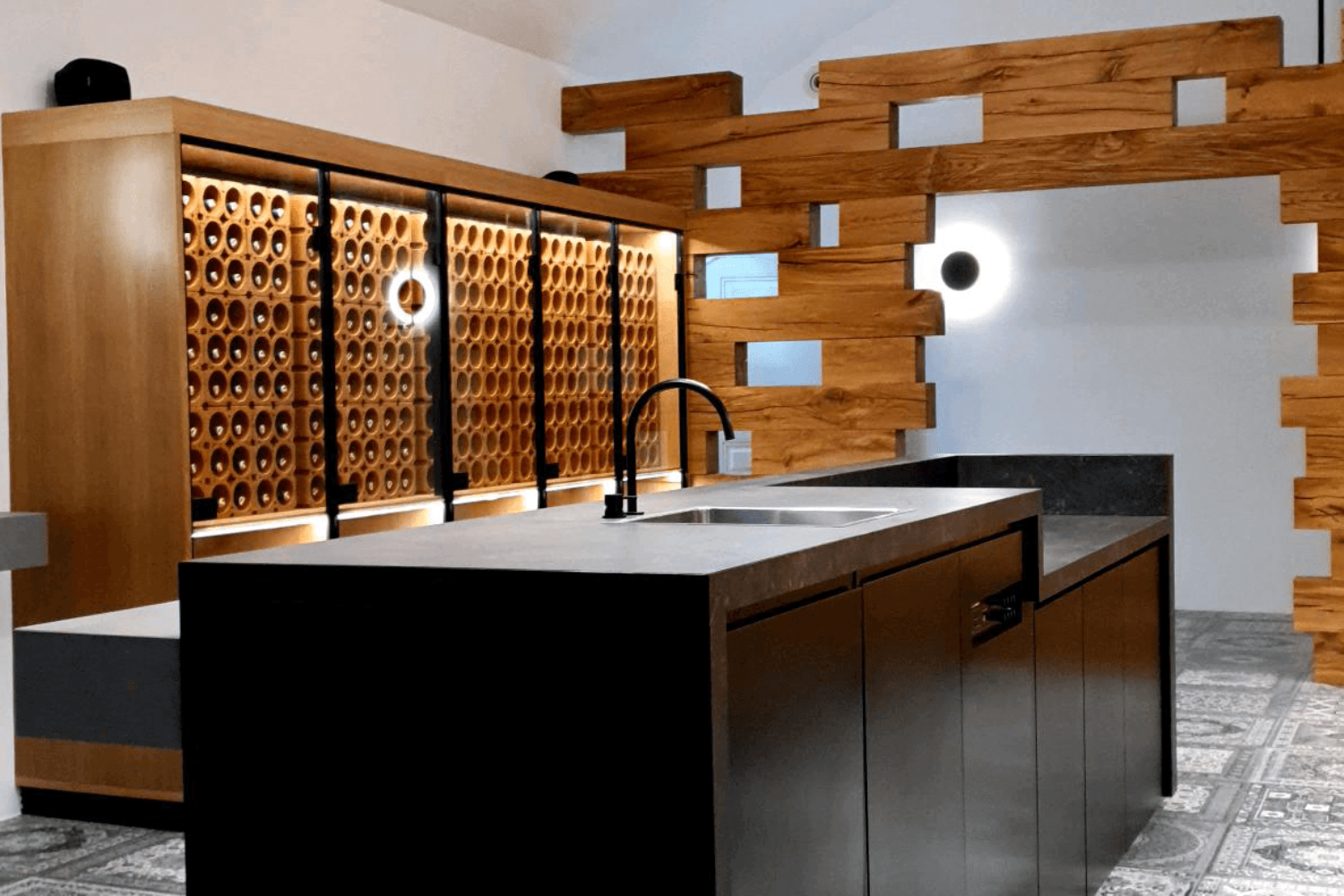 Weinkeller als Veranstaltungslocation - Projekte Coustiq