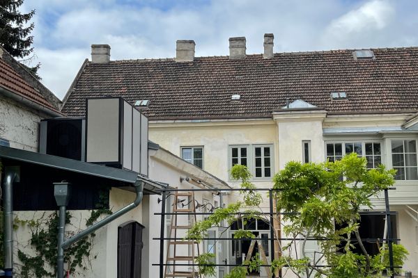 Coustiq-Schallschutzwand-Oberlaa Schallschutzwand in Oberlaa